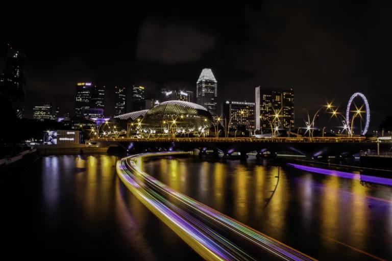 Gateway to asia, Singapore bridge Timelapse
